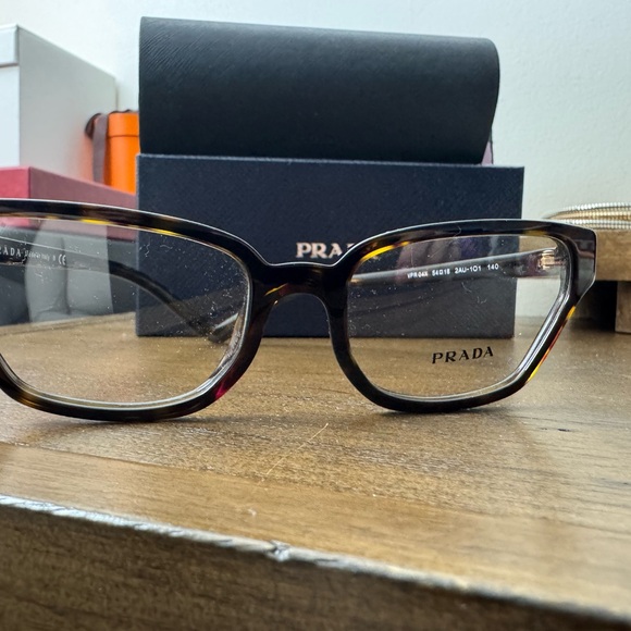 New!!!100% authentic Prada frames - Picture 4 of 4